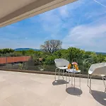 La Vie Krk Garica